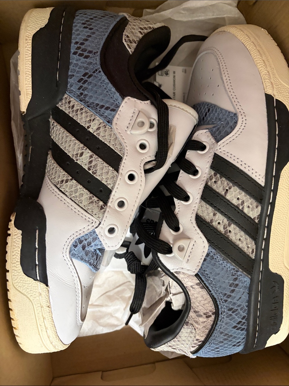 adidas women’s White and Blue Snakeskin low Top Sneakers
